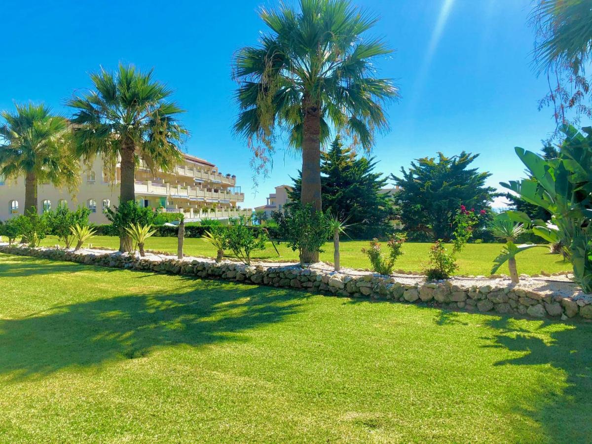 Lovely Sea Views Apartment On La Costa Del Sol El Faro Eksteriør billede