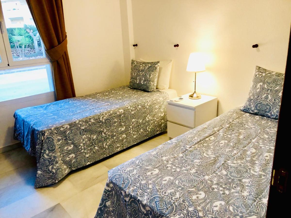 Lovely Sea Views Apartment On La Costa Del Sol El Faro Eksteriør billede