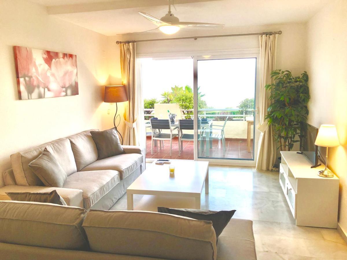 Lovely Sea Views Apartment On La Costa Del Sol El Faro Eksteriør billede